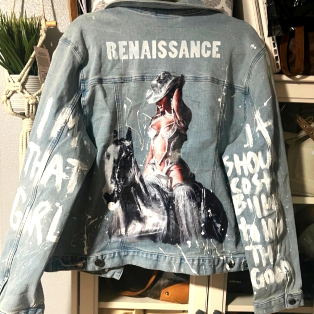👑🐝 Custom Beyonce's Renaissance Cowboy Carter Denim Jacket👑🐝